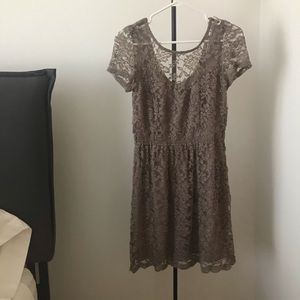 Dark champagne/brown lacey dress